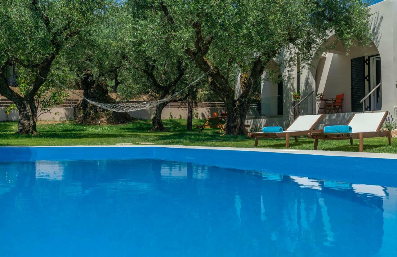 Vardavilla Villa